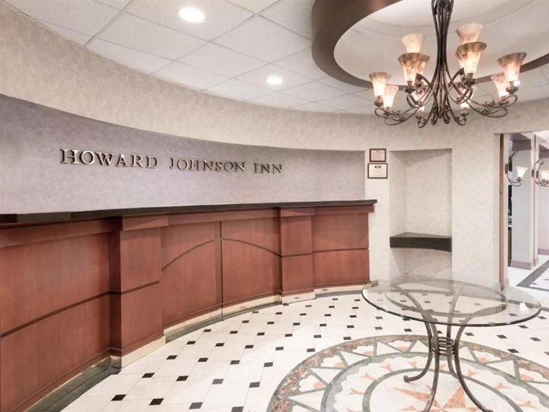 Howard Johnson By Wyndham Newburgh Eksteriør billede